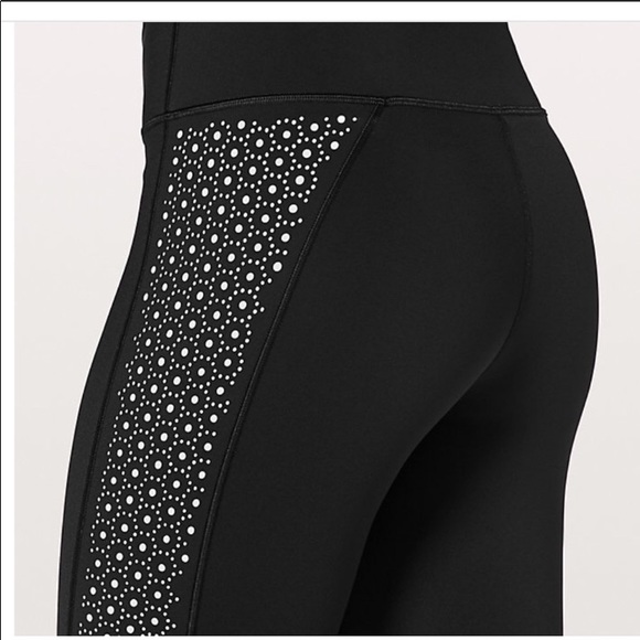 🛑 SOLD 🛑 NEW Lululemon colour me quick 7/8 black legging’s - Picture 4 of 8
